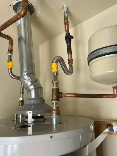 Water heater installation and plumbing repair in Wilmer